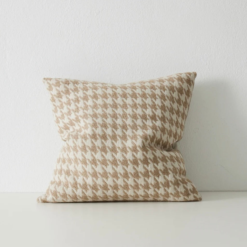 Giovanni Cushion Oatmeal