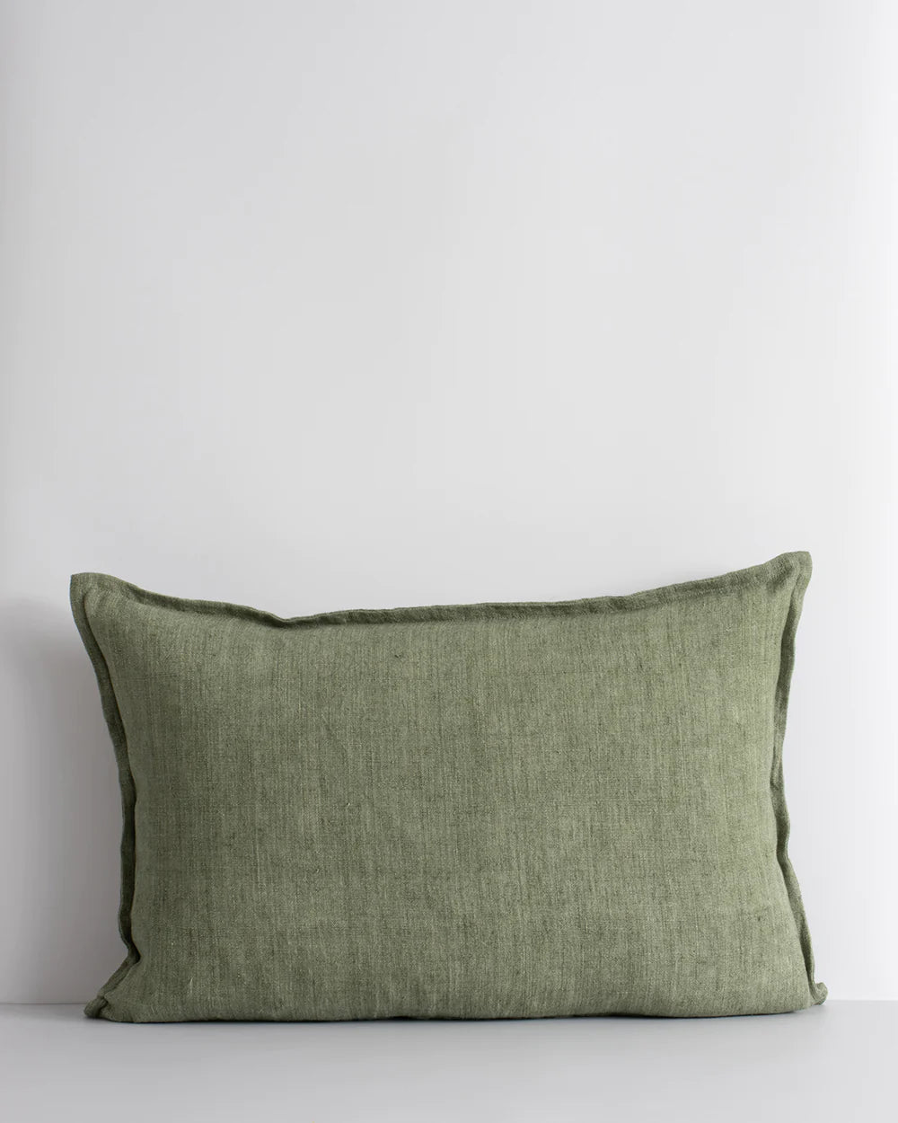 Baya - Arcadia Cushion With Feather Inner 40x60cm (Moss)