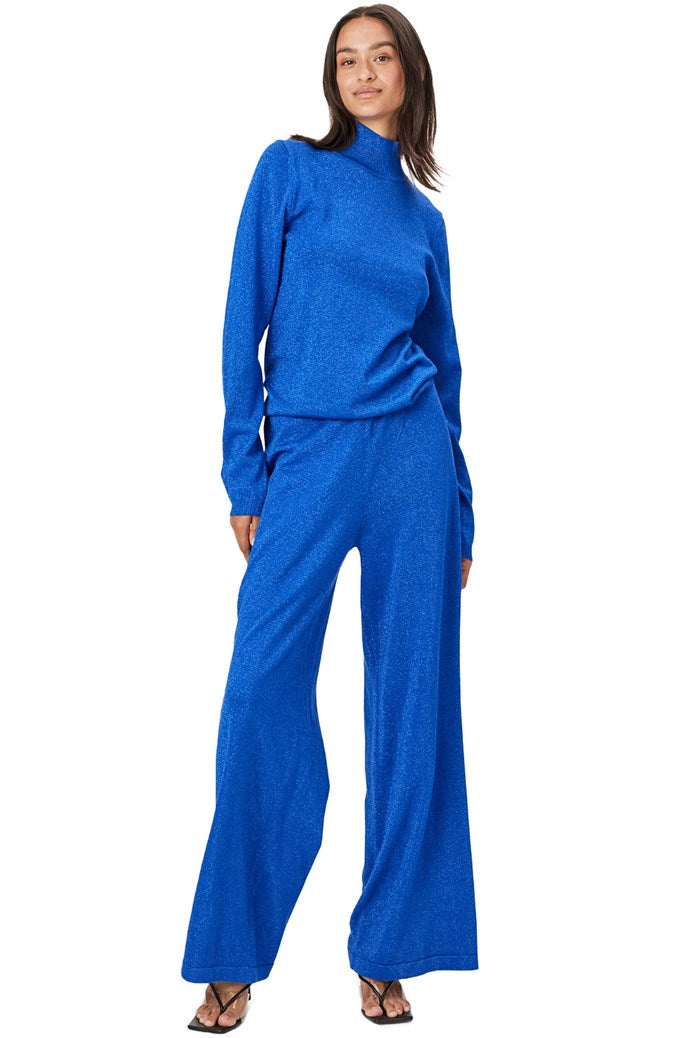 Beaumont Jumper (Neon Blue)
