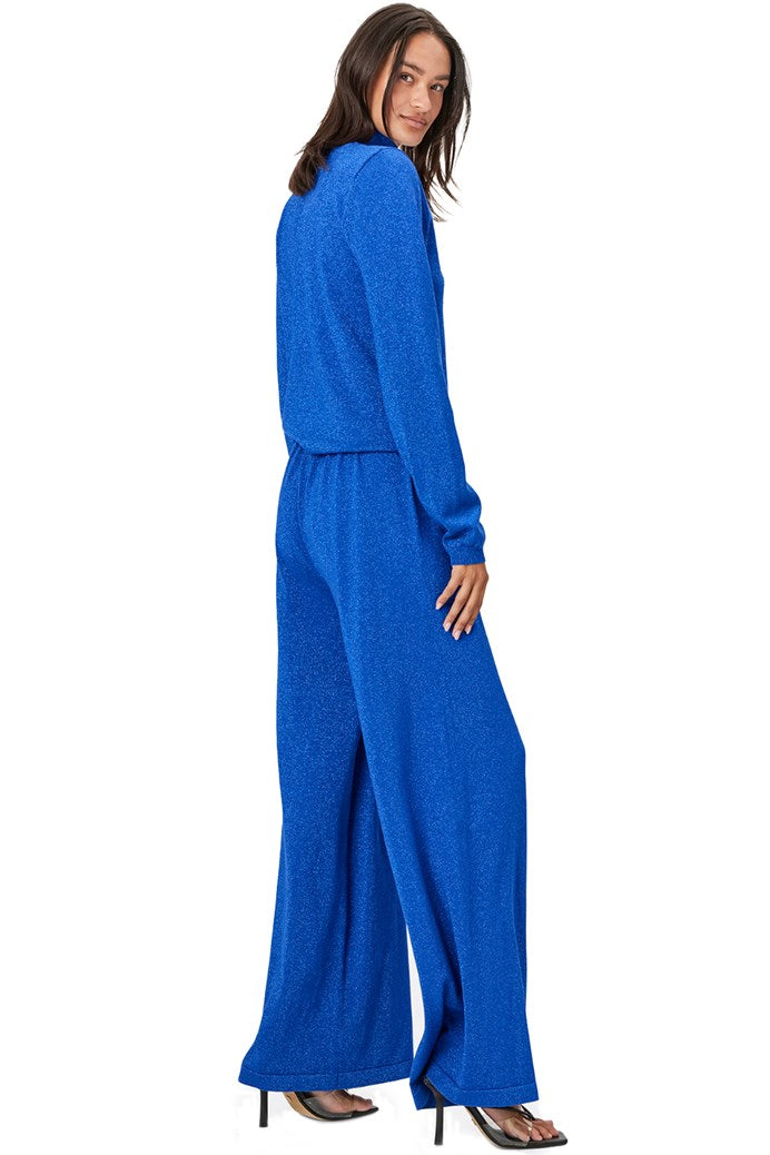 Beaumont Jumper (Neon Blue)