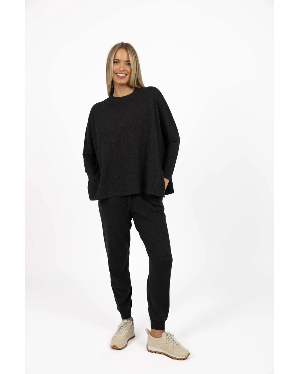 Grande Jumper (Charcoal)