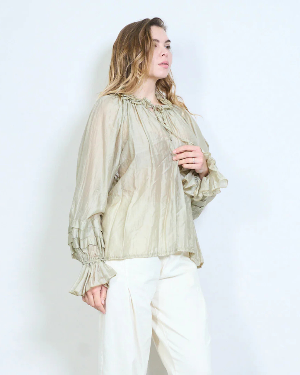 Italian Silk/Viscose Pleat Sleeve Top (Beige)