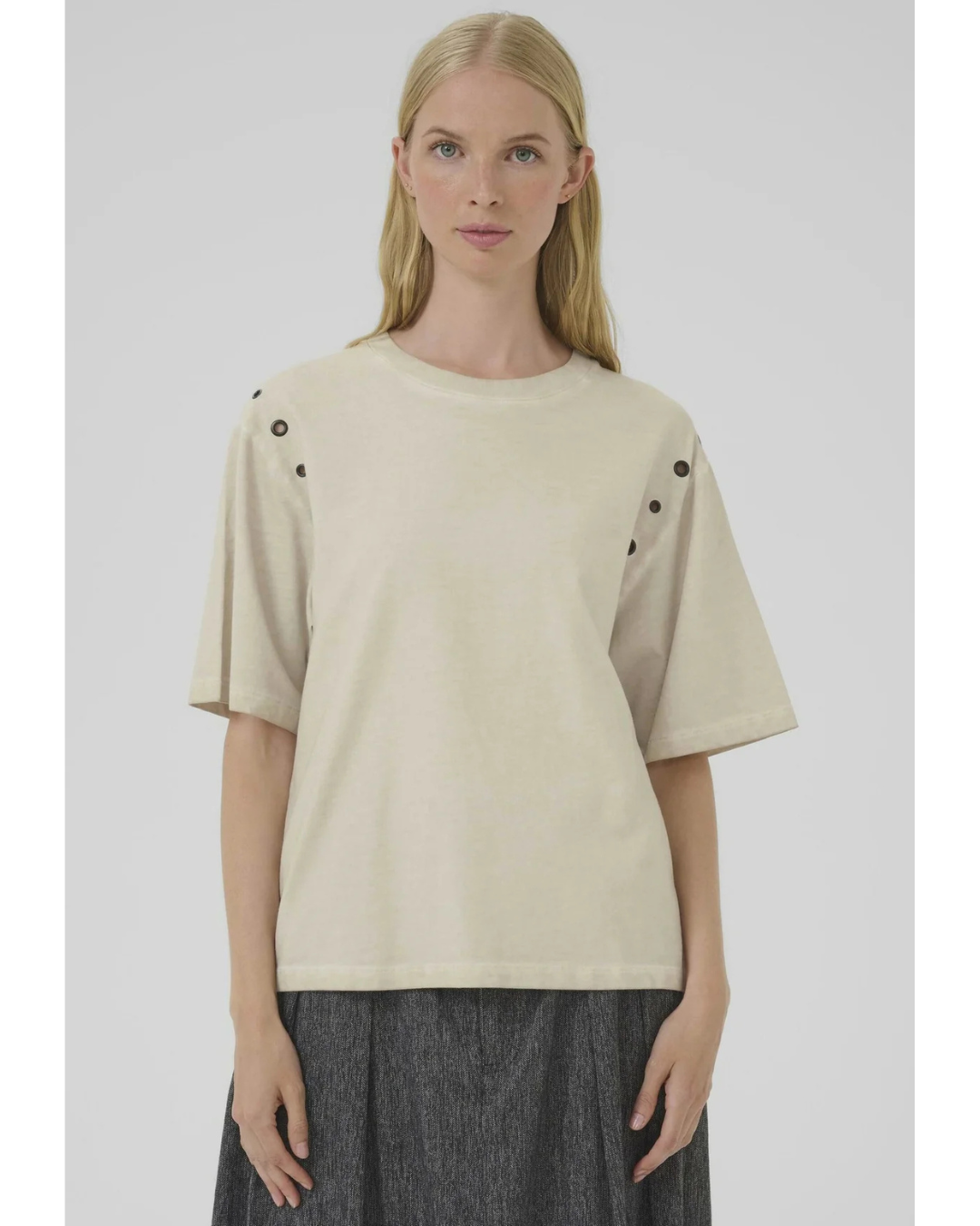 Becilla Tee (Pumice Stone)