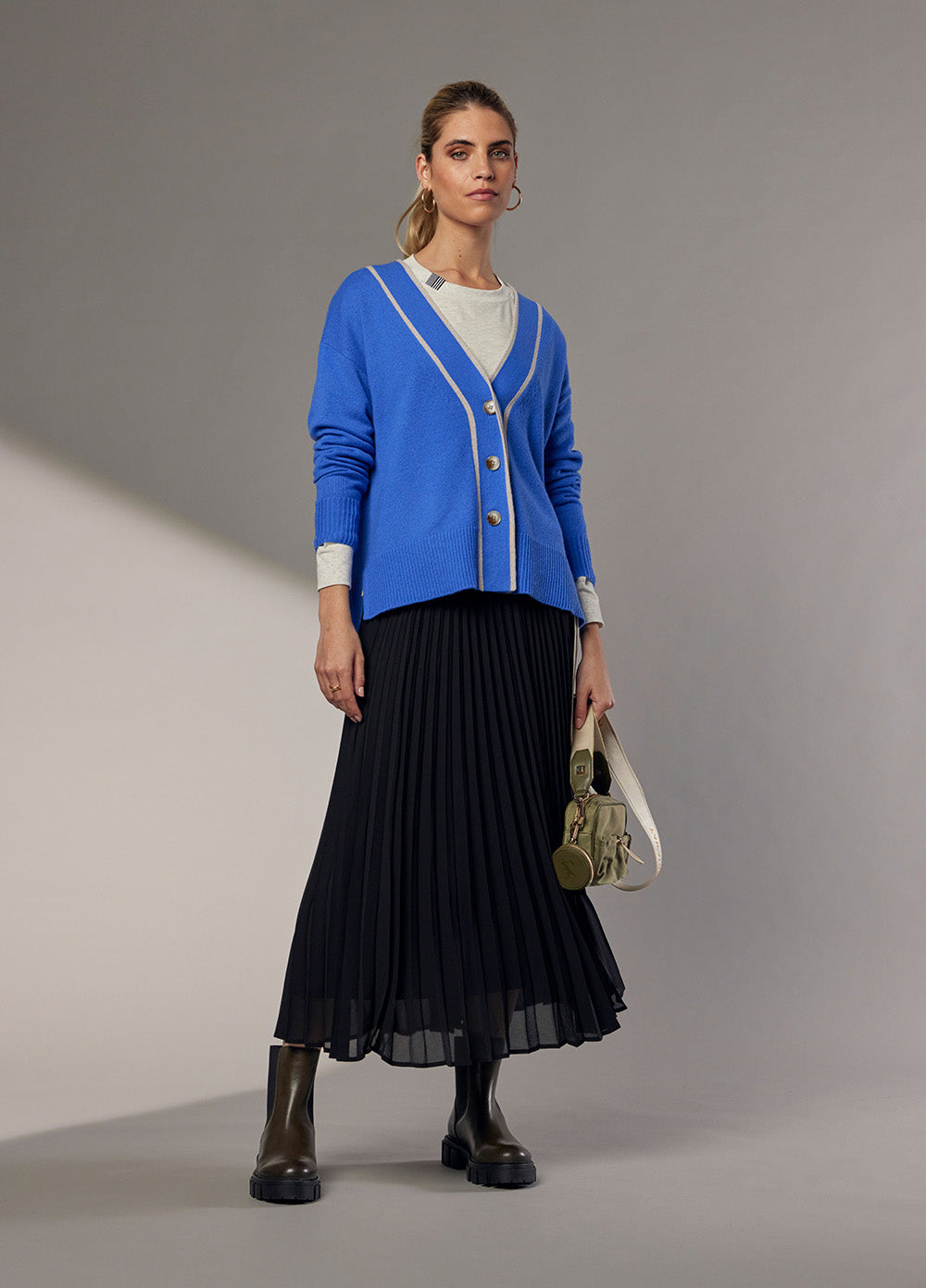 Just Pleat It Skirt (Black)