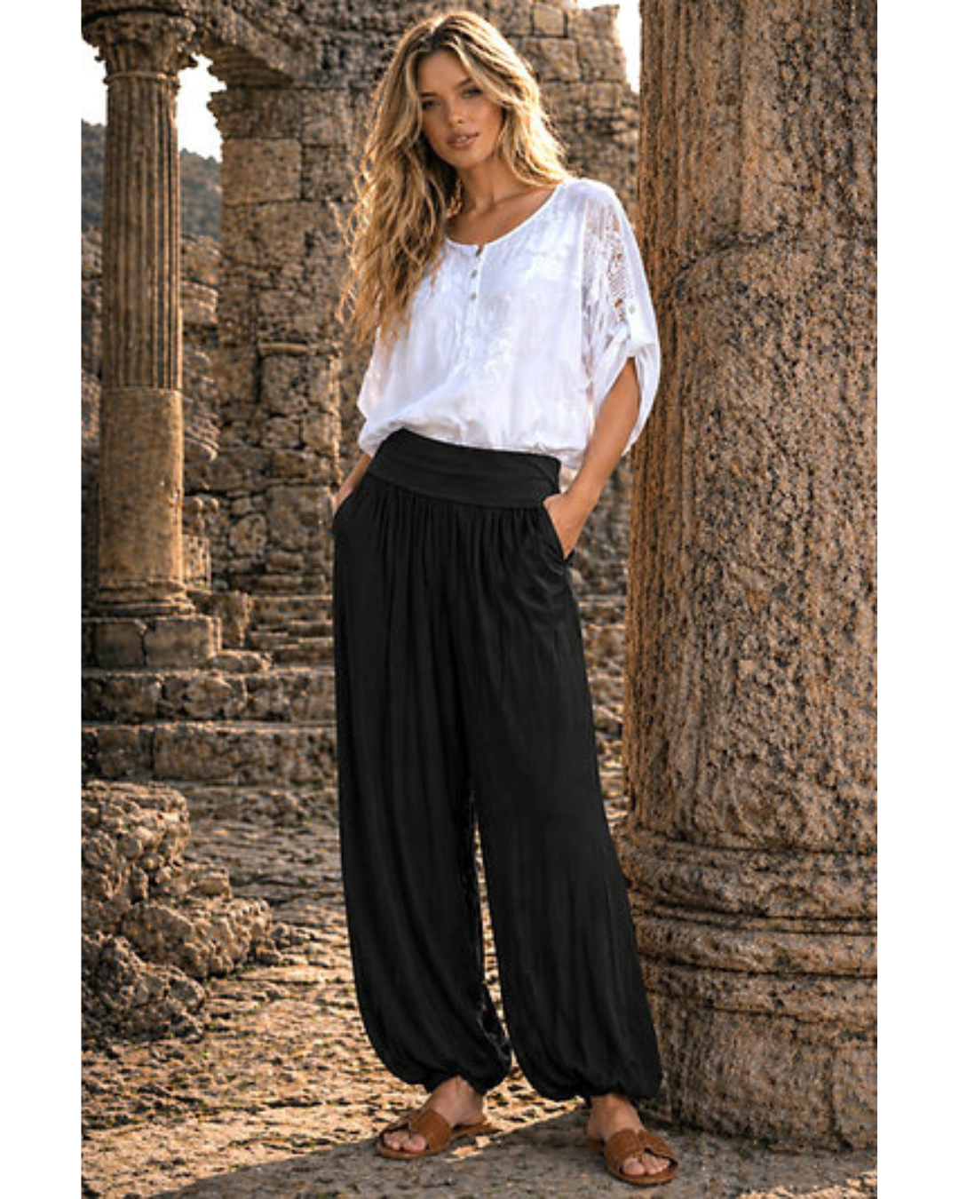Silk  and viscose pant  - Gathered hem , Loose fit.  (Black)