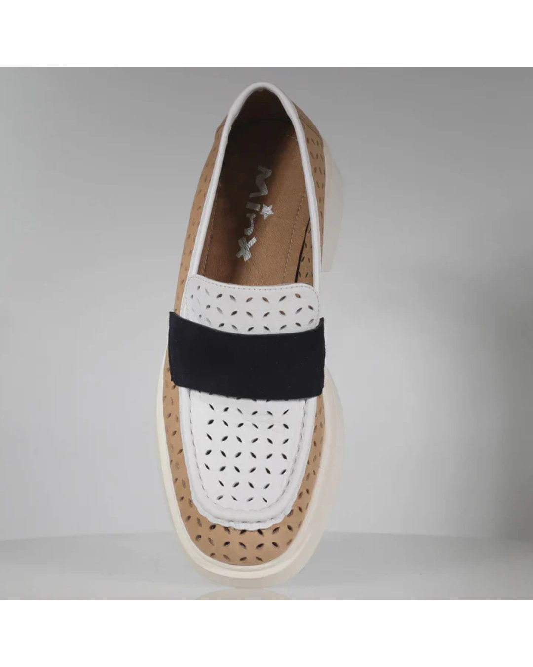 Calypso (White Ink Tan Wax)