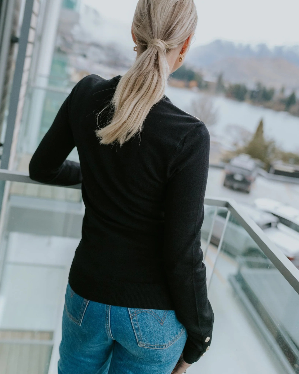Nicki Sweater (Black)
