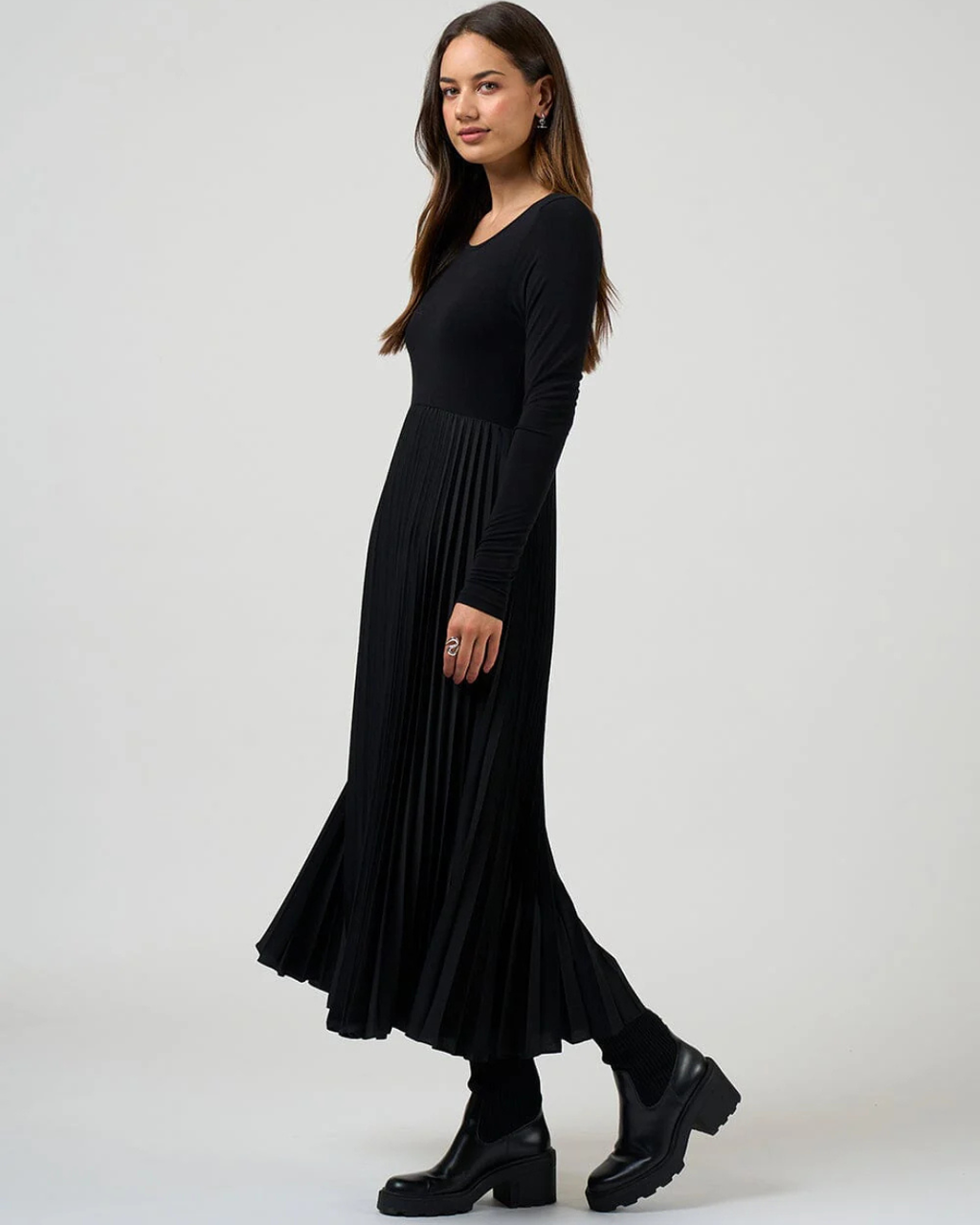Nova Dress (Black)