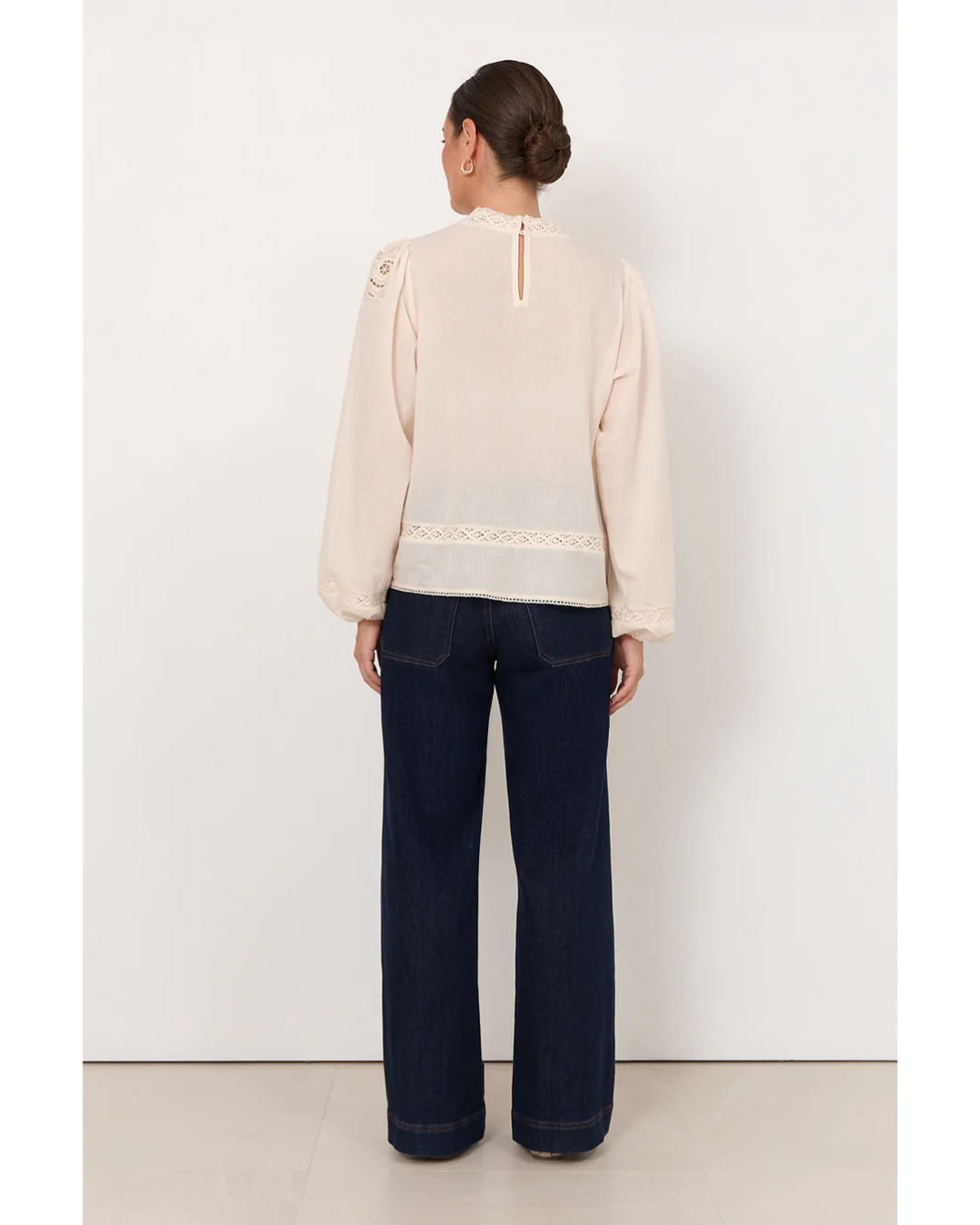 Lou Cut Out Lace Top (Cream)