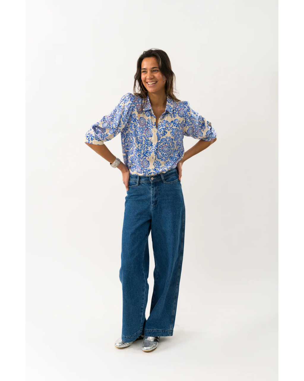 Bono Shirt (Light Blue)