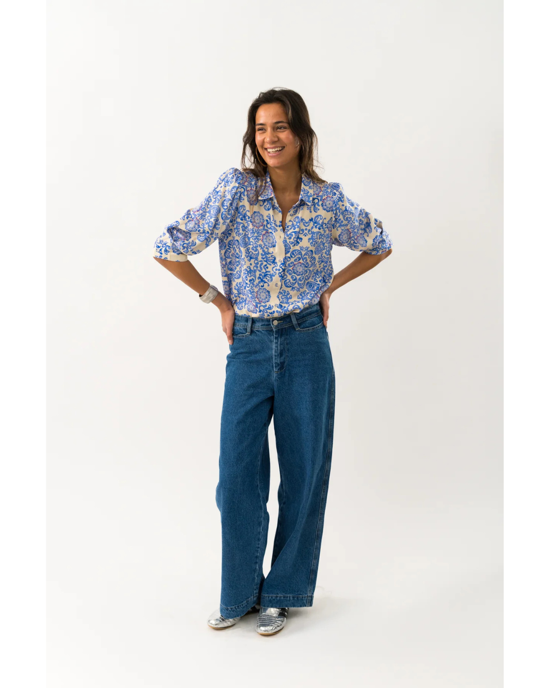 Bono Shirt (Light Blue)