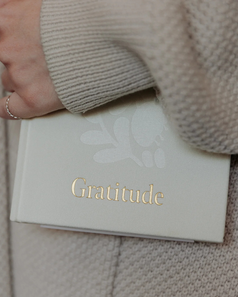 Olive + Page - 100 Days Of Gratitude (Buttermilk)