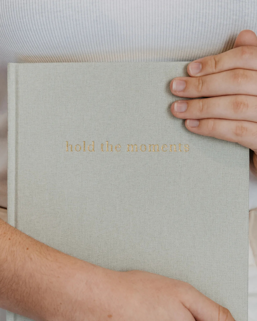 Hold The Moments (Mint)