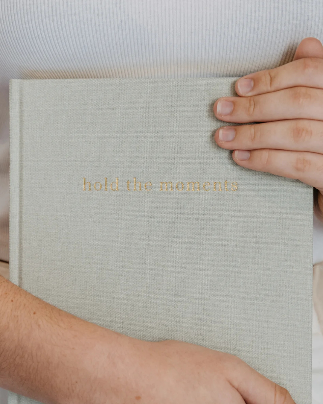 Hold The Moments (Mint)