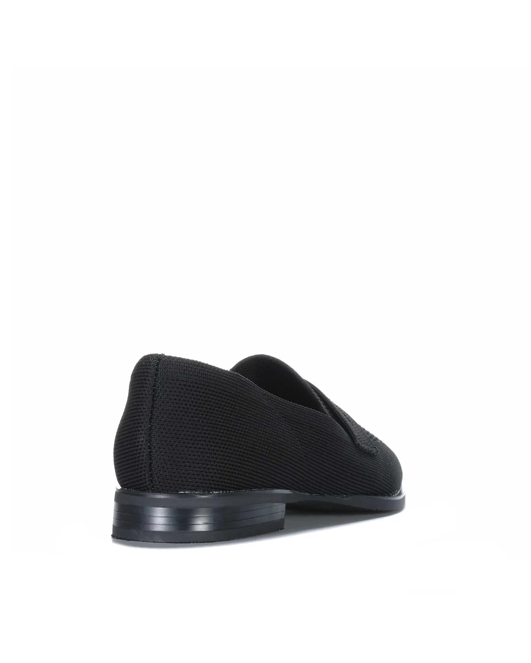 Syretia (Black Flyknit)