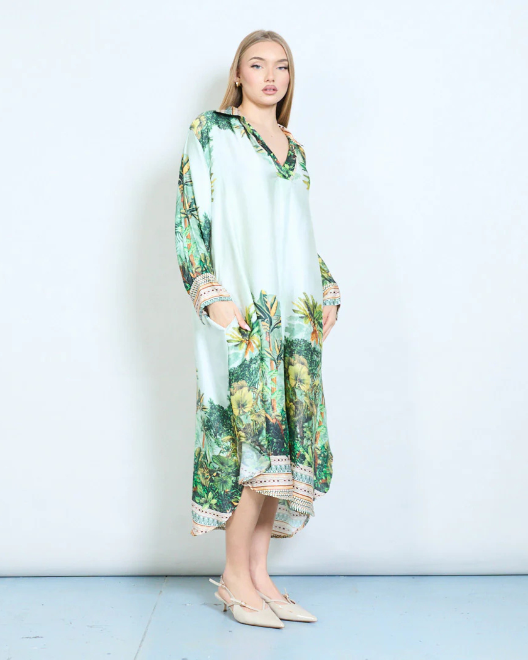 Italian Floral tropical v-neck dress (Green) OS