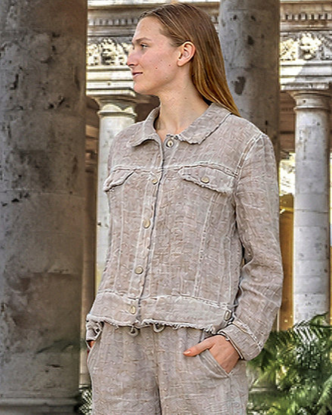 Italian Linen Crop Jacket (Beige) OS