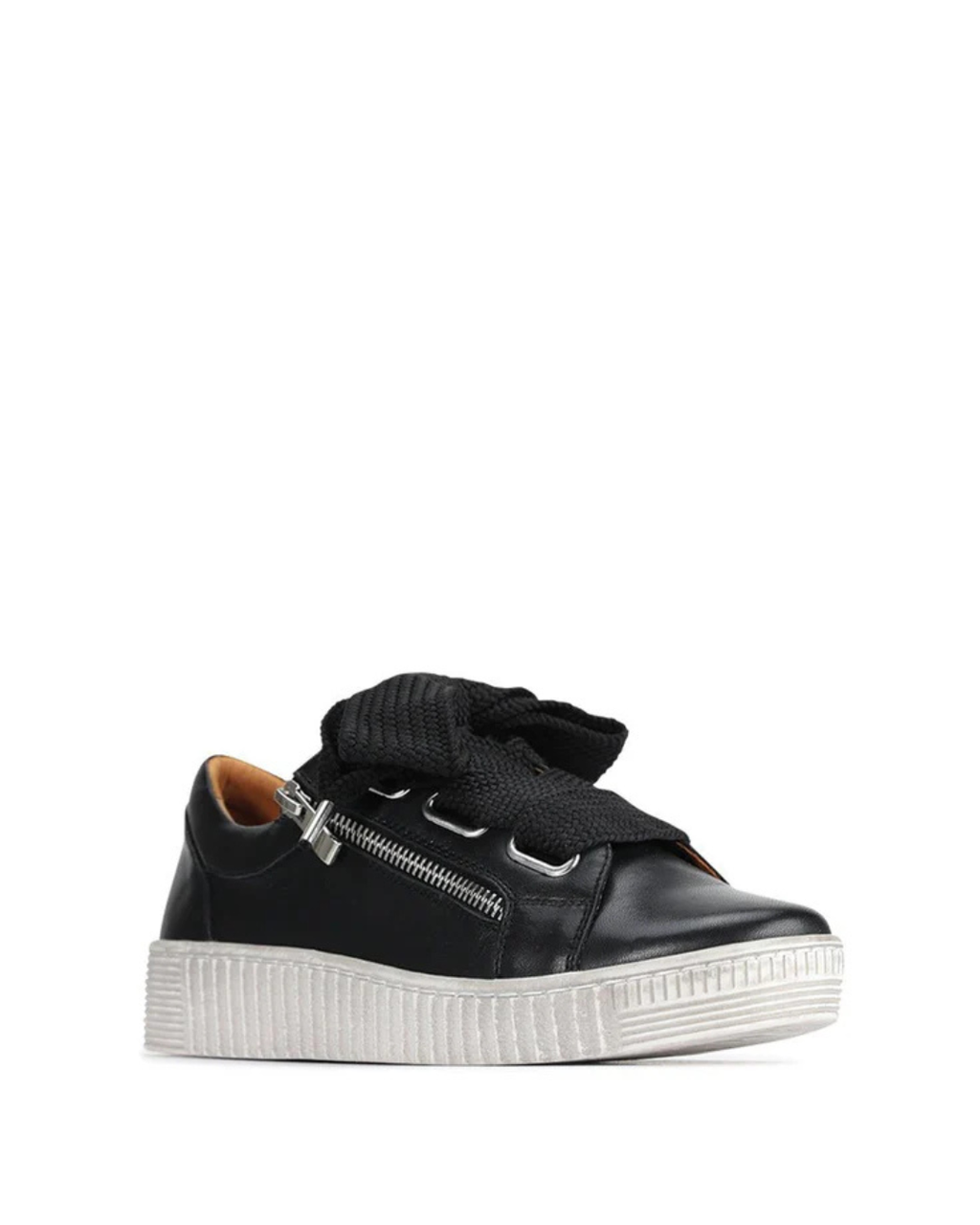 Jovi (Black Leather)