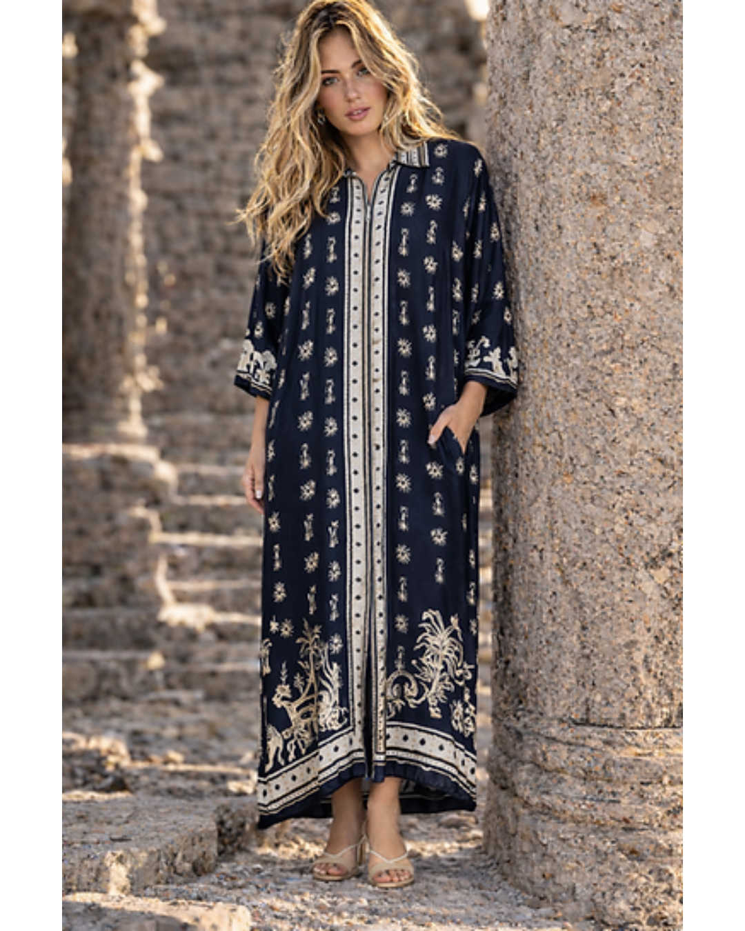 Italian Silk/Viscose Baroque Print Long Shirt Dress Jacket (Black)