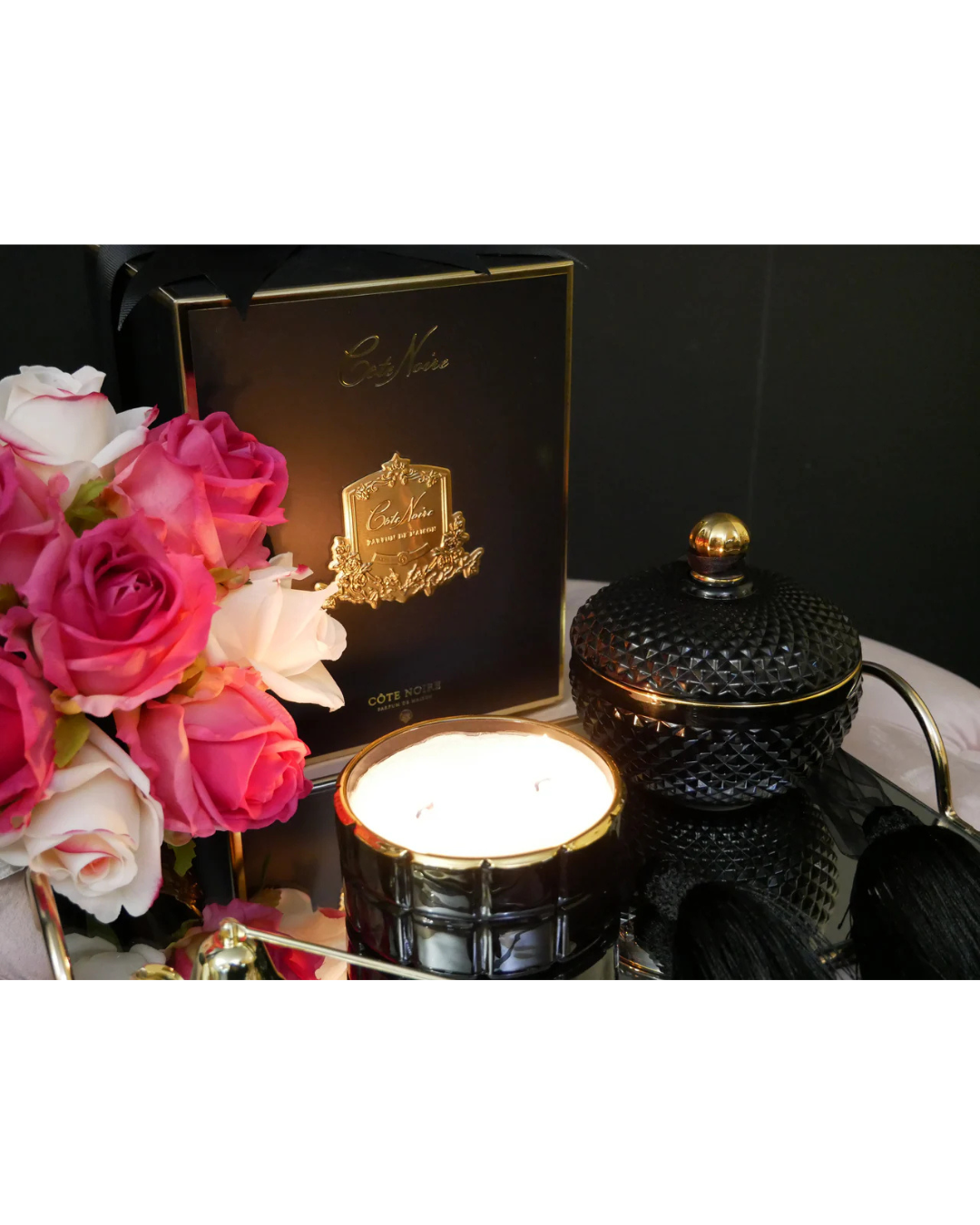 Black Round Art Deco Candle (Black)