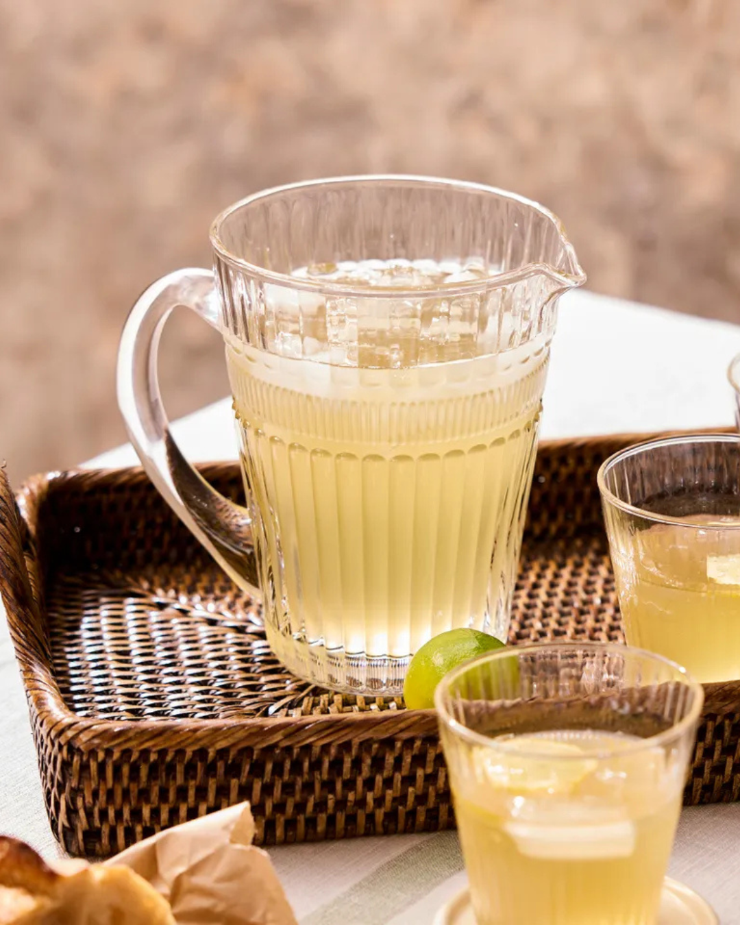 Glow Pitcher (Clear)