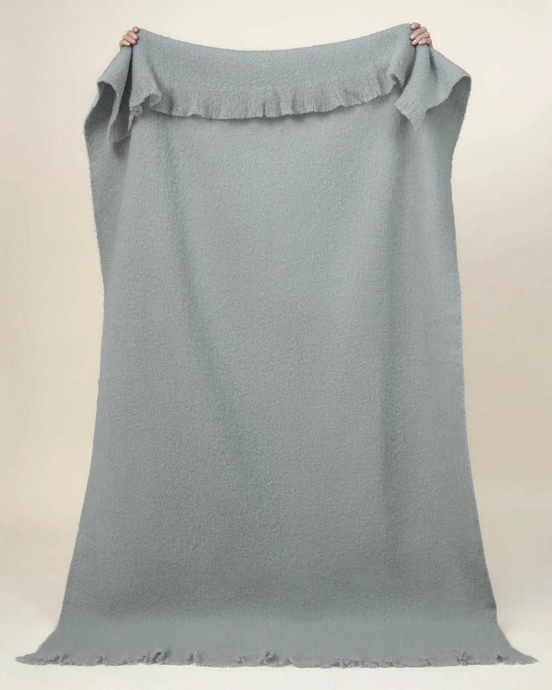 Weave - Hyde Throw (Breeze)