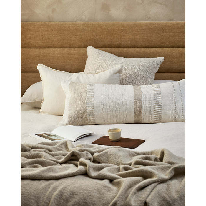 Bettie Cushion 40x90cm (Oatmeal)