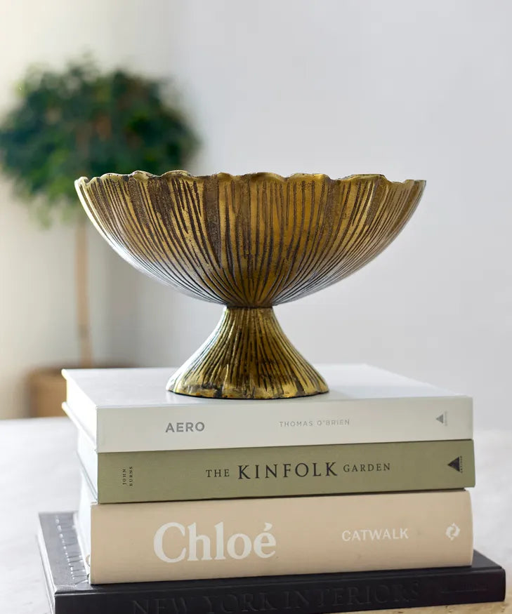 French Country - Petal Bowl on Stand (Small)