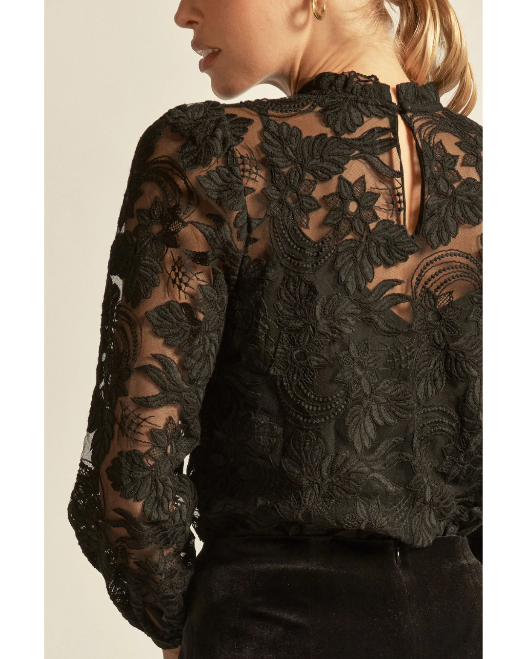 Glint Top (Black)