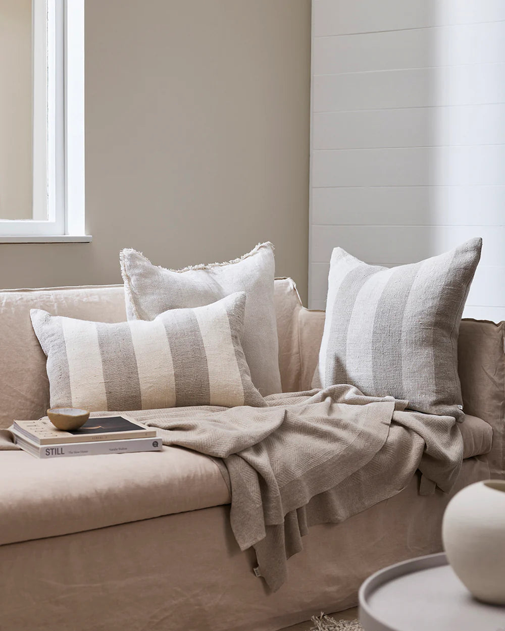 Lowburn Cushion (Ivory)