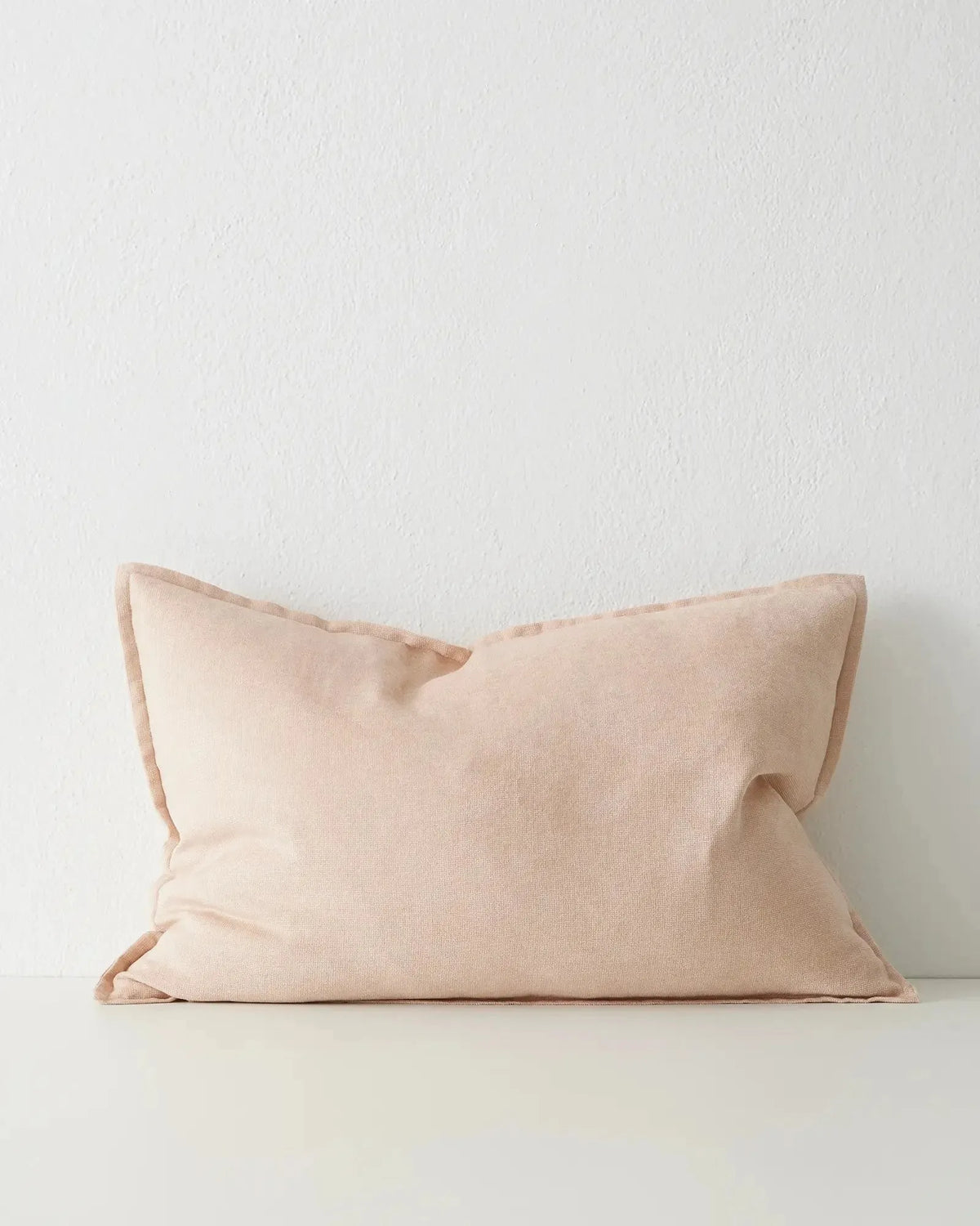 Fiore Cushion 40 x 60cm (Nectar)