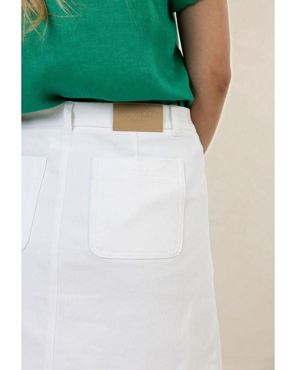 Humidity Freestyle Skirt in White