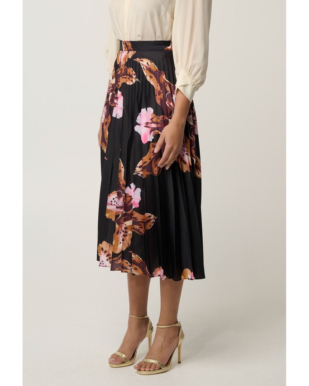 Iris Pleated Skirt (Sunset Orchid)