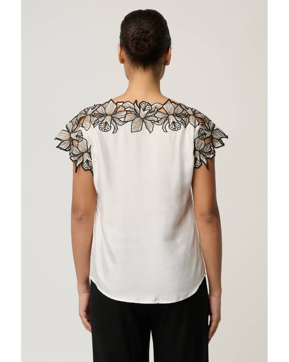 Eleanor Wide Neck Top (Ivory)