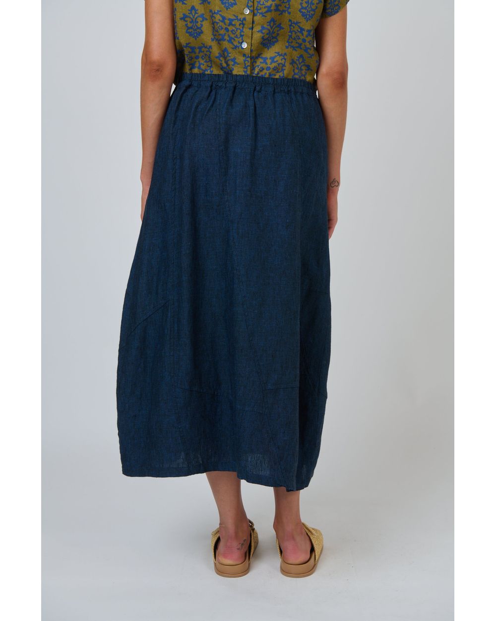 Naturals by O&J linen skirt in eclipse, back view