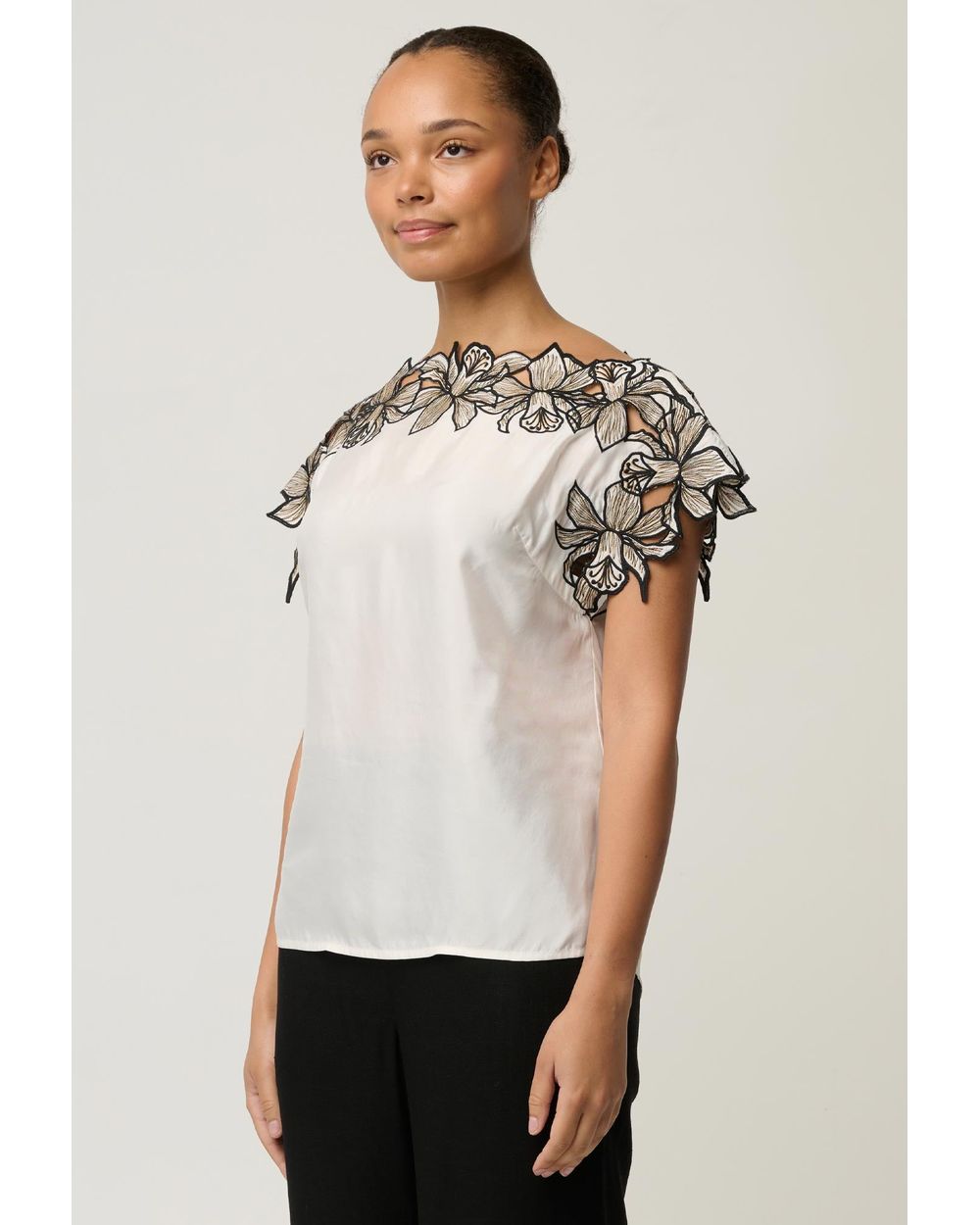 Eleanor Wide Neck Top (Ivory)