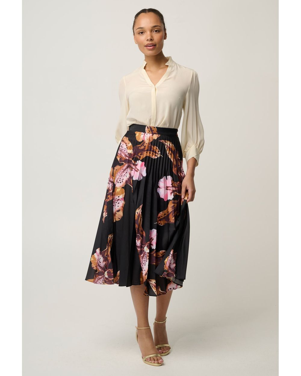 Iris Pleated Skirt (Sunset Orchid)