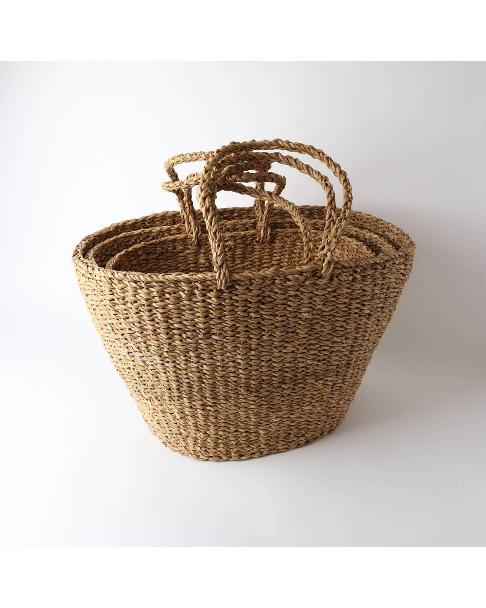 Le Forge Oval Shopping Baskets in natural sea grass, set of three