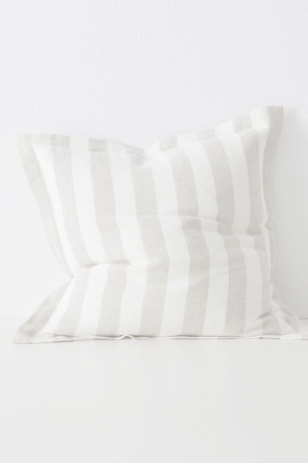 Luca Cushion Linen